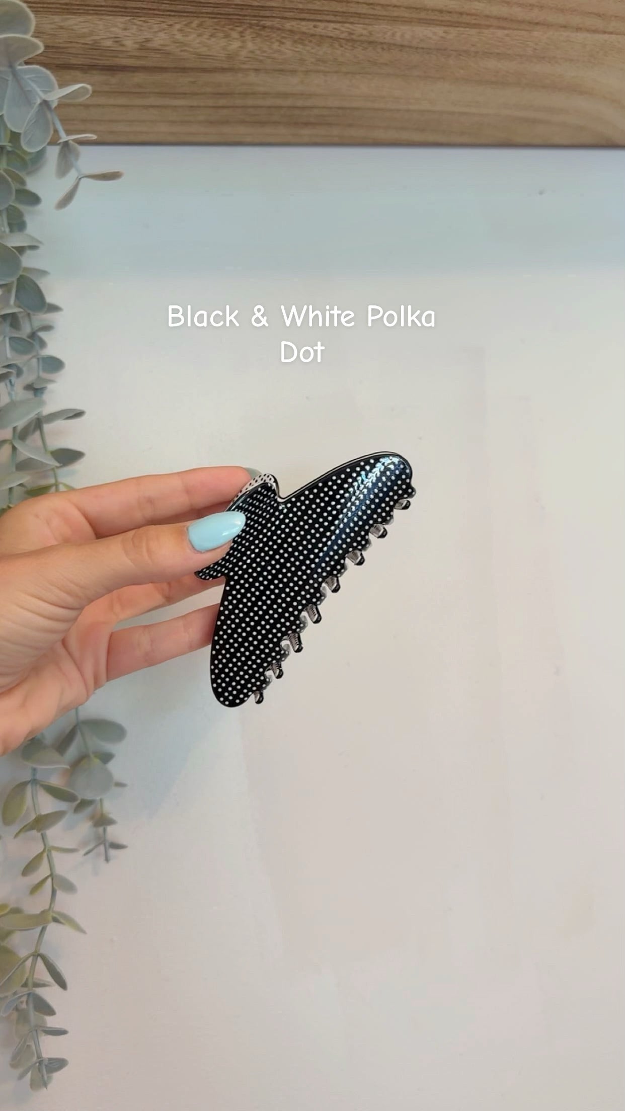 Darling Claw Clip Collection