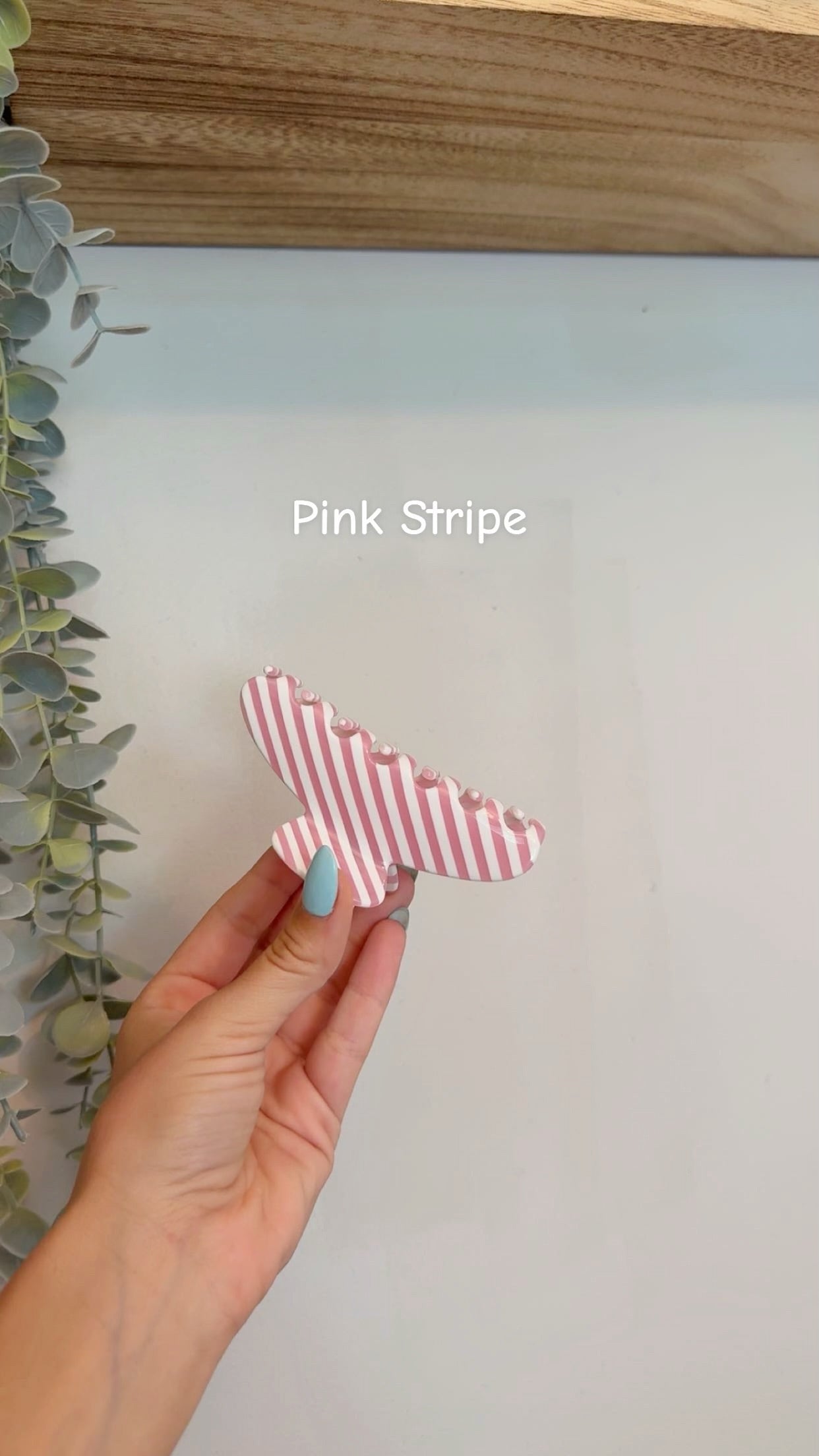Darling Claw Clip Collection