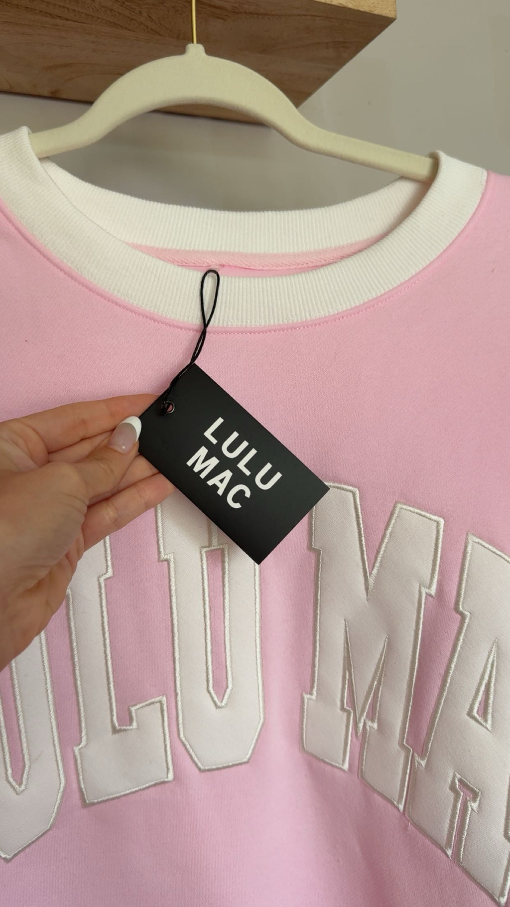 LULU MAC Crewneck
