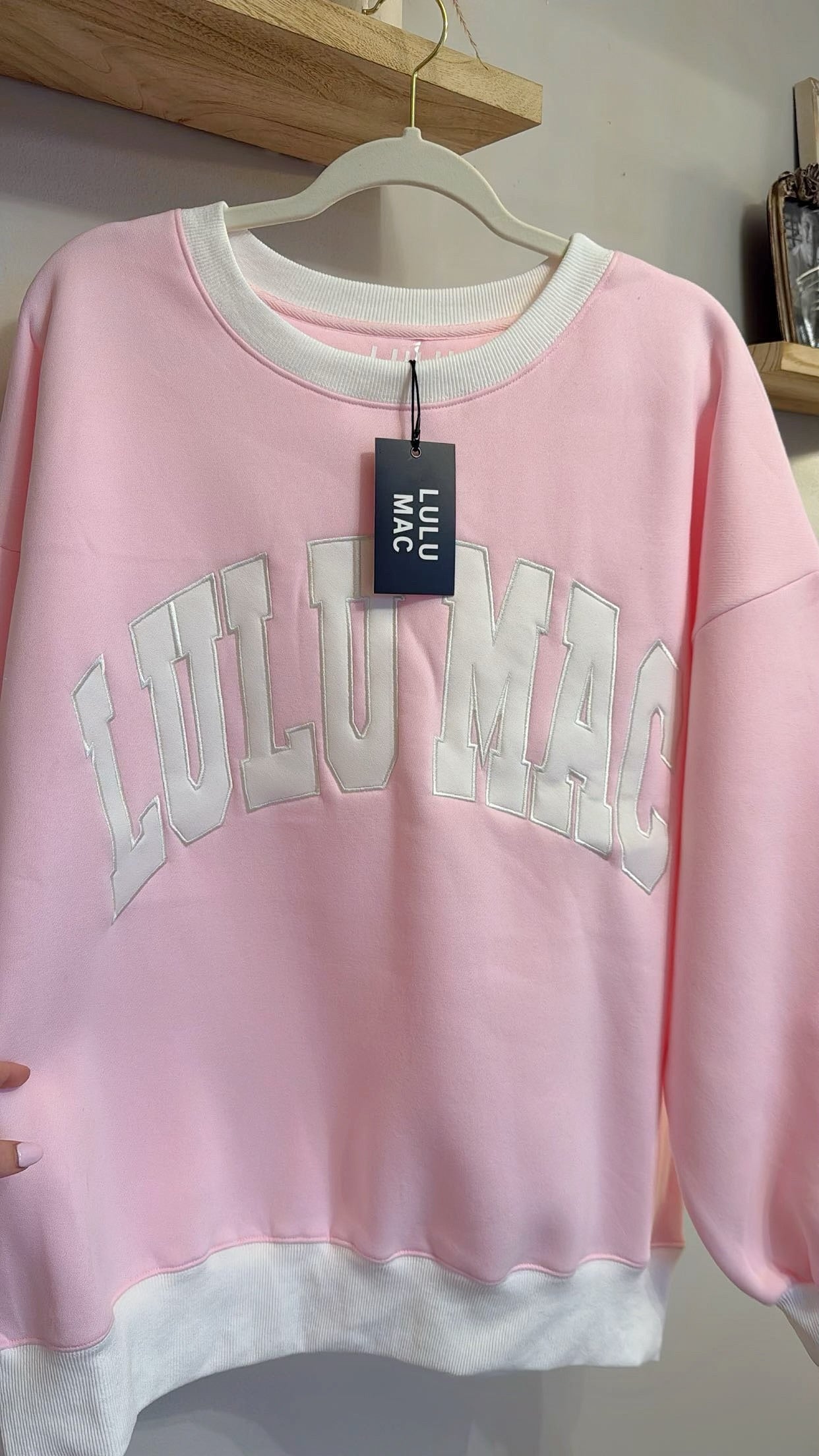 LULU MAC Crewneck