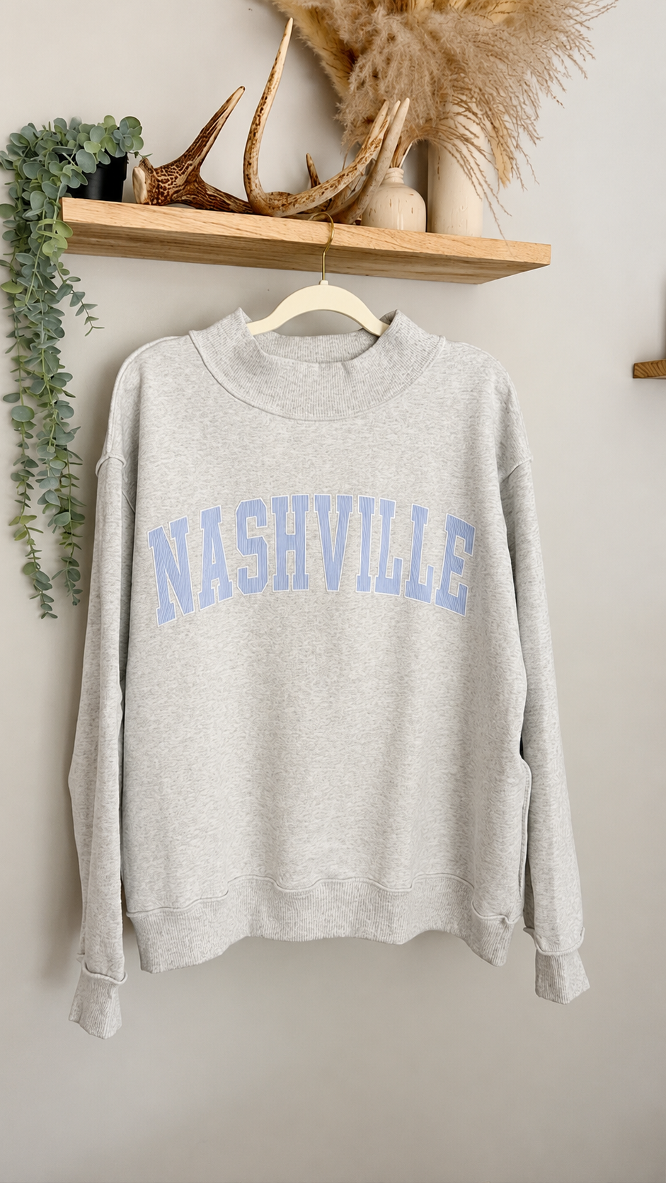Nashville Mockneck